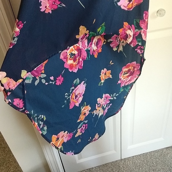 Floral high low Everly dress- navy pink - Picture 5 of 5